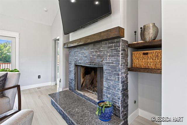 9120 Whittall Street, Rockford, MI 49341