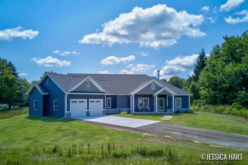 9120 Whittall Street, Rockford, MI 49341