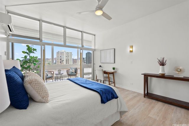 500 University Avenue PH6, Honolulu, HI 96826