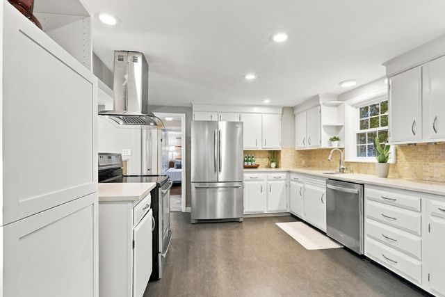 76 Curtis Street, Reading, MA 01867