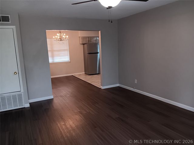 13804 S Glen Place, Glenpool, OK 74033