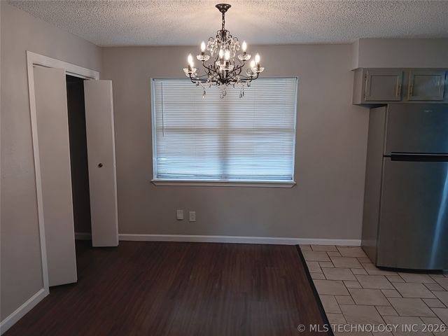 13804 S Glen Place, Glenpool, OK 74033