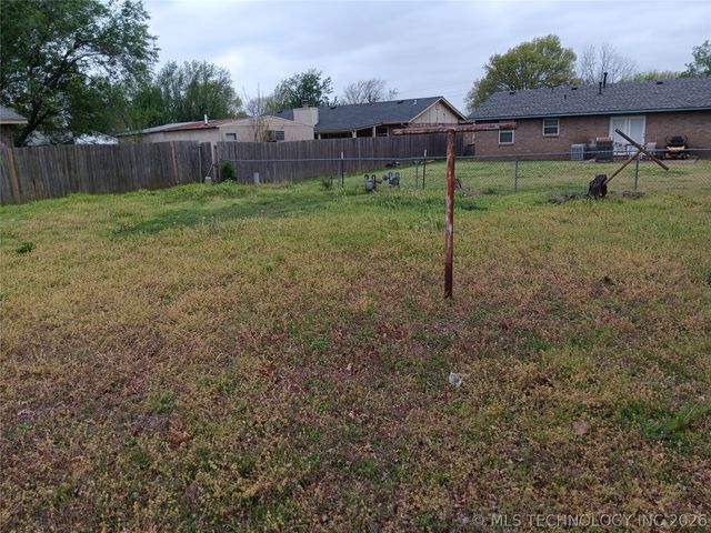 13804 S Glen Place, Glenpool, OK 74033