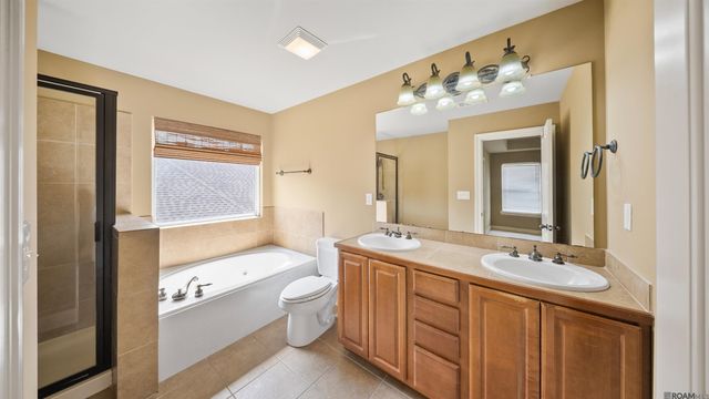 13819 Stone Gate Dr, Baton Rouge, LA 70816