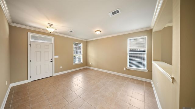 13819 Stone Gate Dr, Baton Rouge, LA 70816