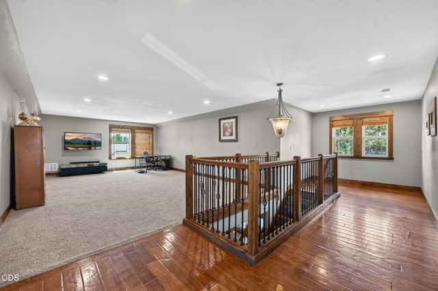 63109 Turret Court, Bend, OR 97701
