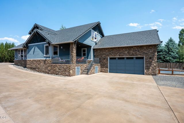 63109 Turret Court, Bend, OR 97701