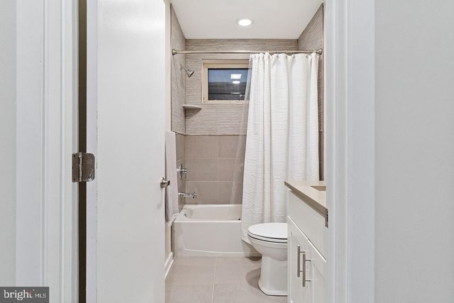 1743 E MOYAMENSING AVE, Philadelphia, PA 19148