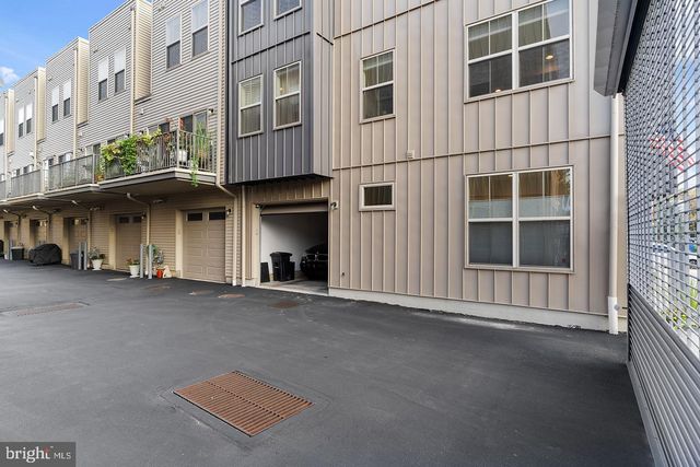 1743 E MOYAMENSING AVE, Philadelphia, PA 19148