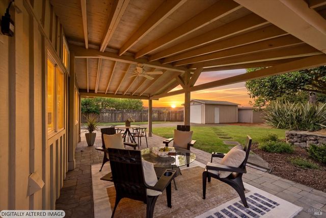 1053 Broadmoor Dr, Napa, CA 94558