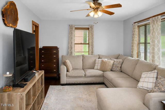 1112 Nelms Lane, Kingsport, TN 37665