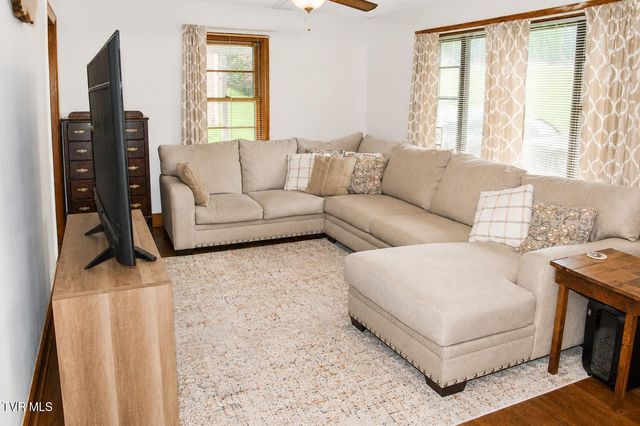 1112 Nelms Lane, Kingsport, TN 37665