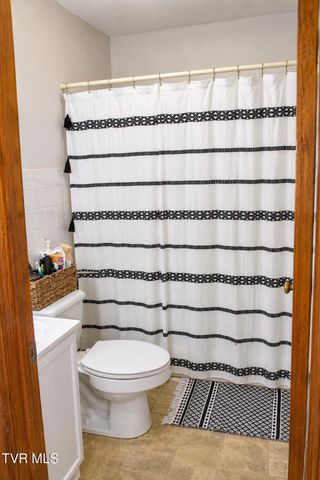1112 Nelms Lane, Kingsport, TN 37665