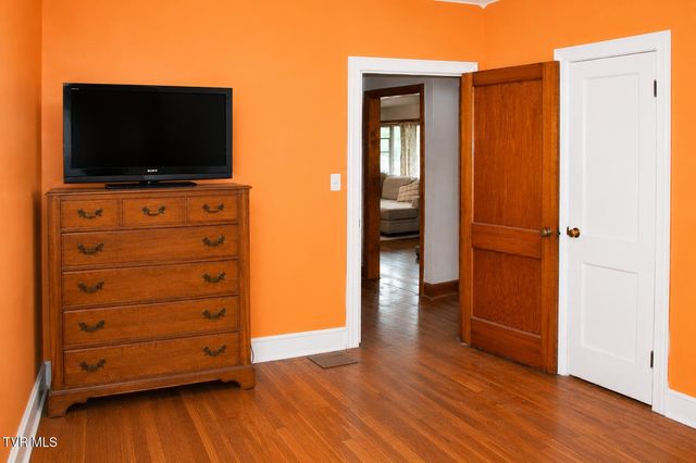 1112 Nelms Lane, Kingsport, TN 37665