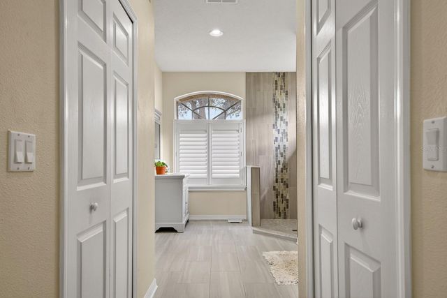 9617 GREENBANK DRIVE, Riverview, FL 33569