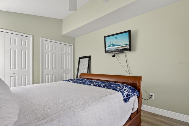 9617 GREENBANK DRIVE, Riverview, FL 33569