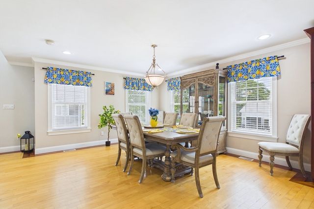 106 David St, Fall River, MA 02720