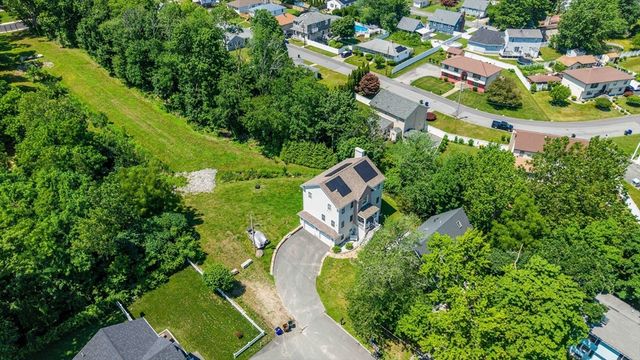 106 David St, Fall River, MA 02720