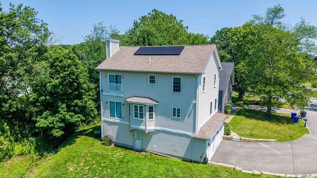 106 David St, Fall River, MA 02720