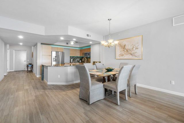 2640 Lake Shore Drive 711, Riviera Beach, FL 33404
