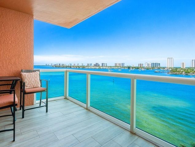 2640 Lake Shore Drive 711, Riviera Beach, FL 33404