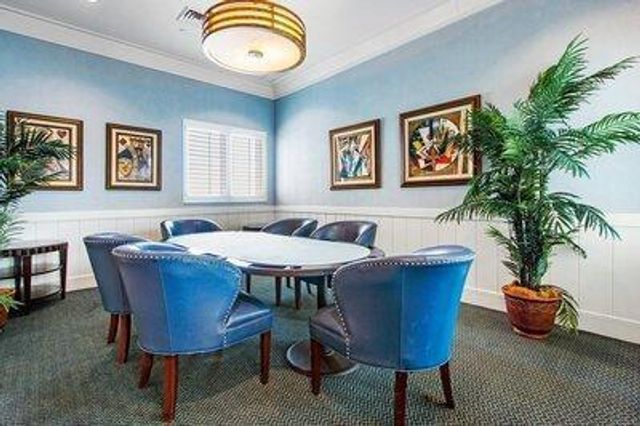 2640 Lake Shore Drive 711, Riviera Beach, FL 33404