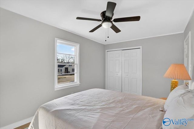 3900 Birch Avenue SW, Huntsville, AL 35805