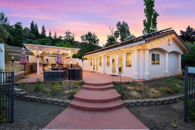 1190 Llagas Road, Morgan Hill, CA 95037