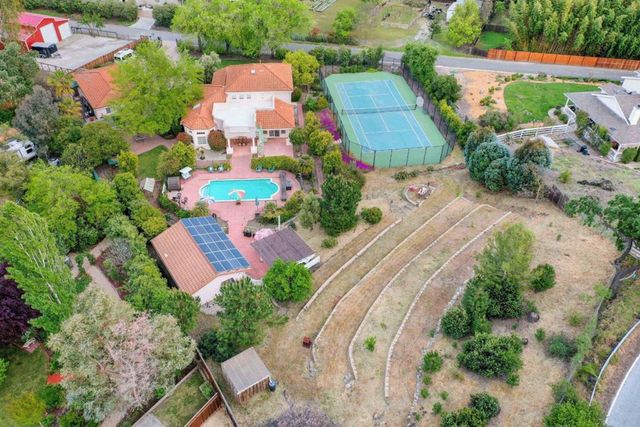 1190 Llagas Road, Morgan Hill, CA 95037