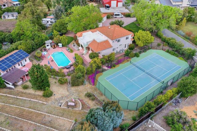 1190 Llagas Road, Morgan Hill, CA 95037