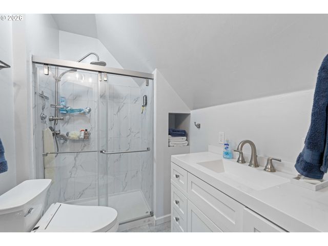 265 S EMPIRE Blvd, Coos Bay, OR 97420