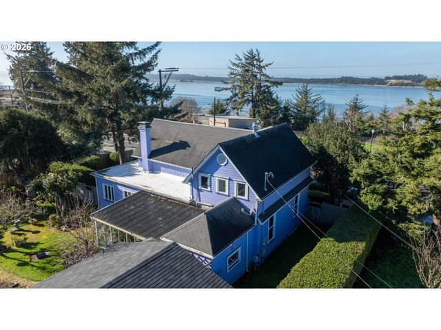 265 S EMPIRE Blvd, Coos Bay, OR 97420