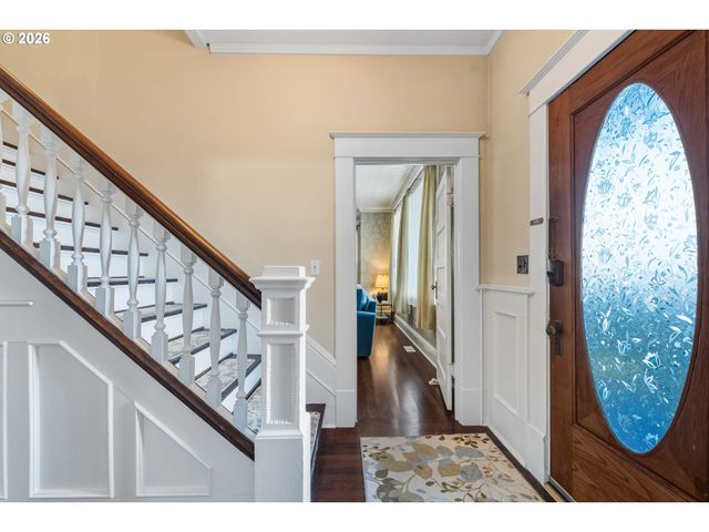 265 S EMPIRE Blvd, Coos Bay, OR 97420