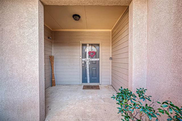 2827 Silver Charm, Houston, TX 77014