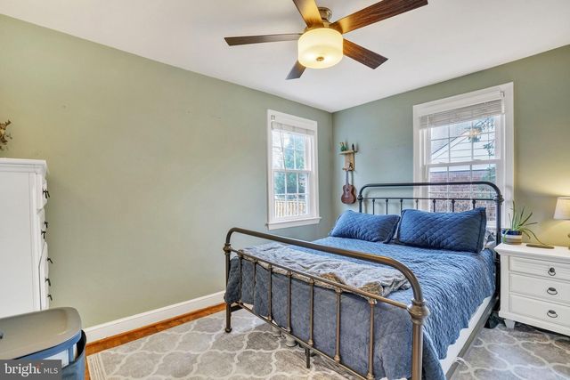 1901 SCROGGINS RD, Alexandria, VA 22302