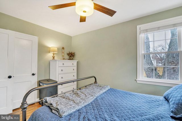 1901 SCROGGINS RD, Alexandria, VA 22302