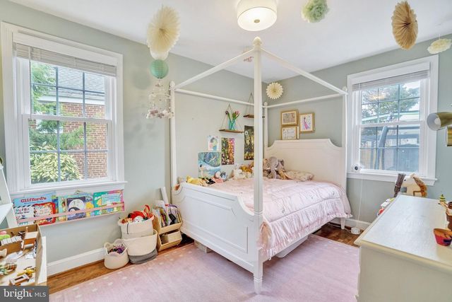 1901 SCROGGINS RD, Alexandria, VA 22302