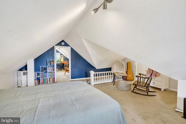 1901 SCROGGINS RD, Alexandria, VA 22302