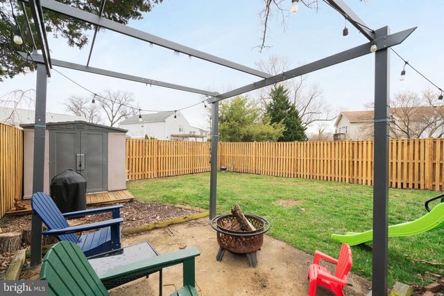 1901 SCROGGINS RD, Alexandria, VA 22302