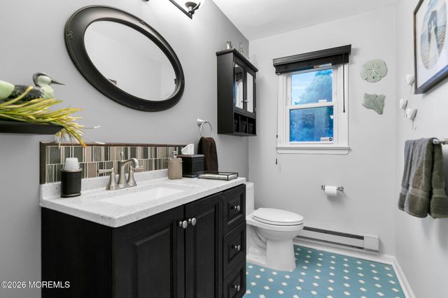 42 York Avenue, Port Monmouth, NJ 07758