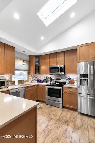 42 York Avenue, Port Monmouth, NJ 07758