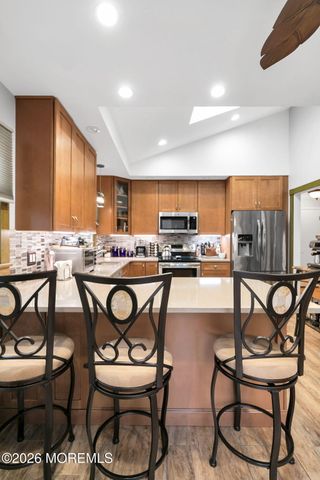 42 York Avenue, Port Monmouth, NJ 07758