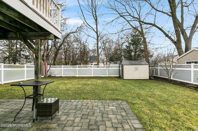 42 York Avenue, Port Monmouth, NJ 07758
