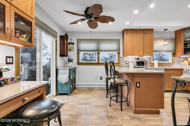 42 York Avenue, Port Monmouth, NJ 07758