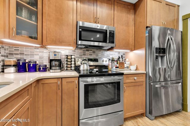 42 York Avenue, Port Monmouth, NJ 07758