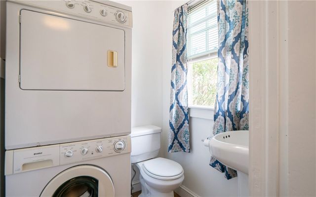 446 Broadway B, Newport, RI 02840