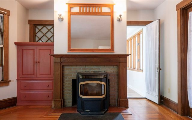 446 Broadway B, Newport, RI 02840