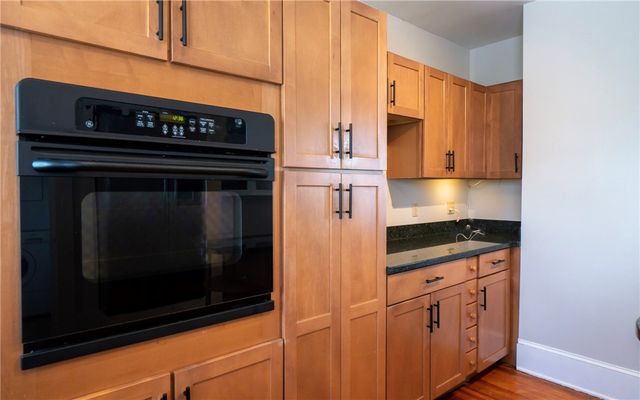 446 Broadway B, Newport, RI 02840