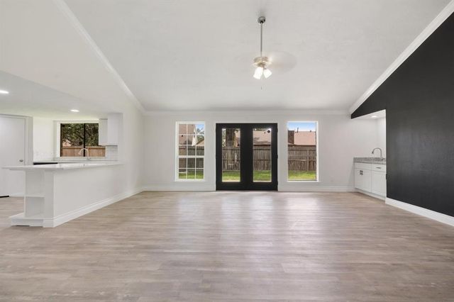 11107 Sageorchard Circle, Houston, TX 77089