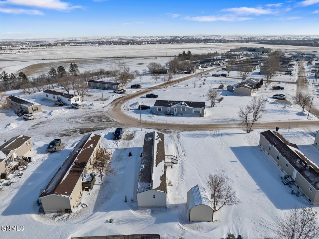 3617 20th Avenue W, Williston, ND 58801 photo 10